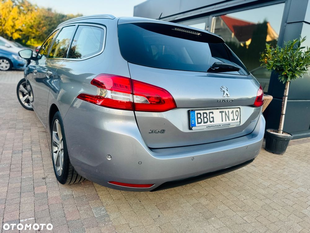 Peugeot 308 BlueHDi 150 Automatik Stop & Start Allure - 35