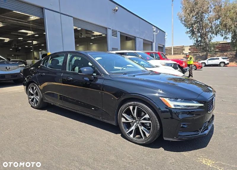 Volvo S60 - 3