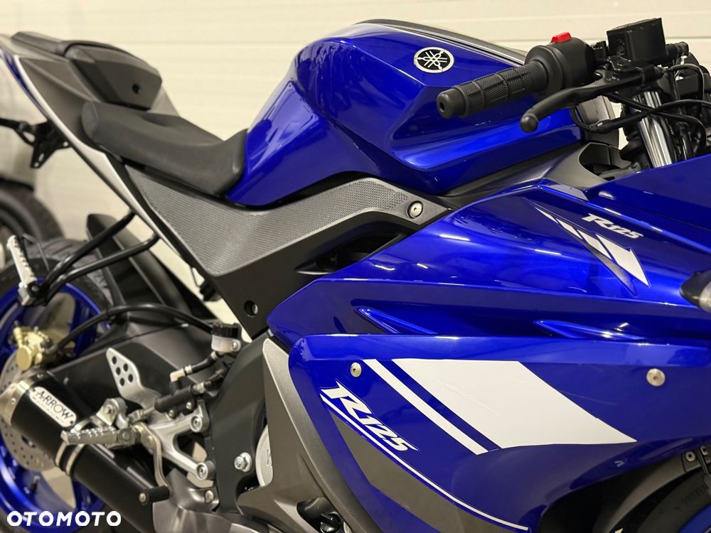 Yamaha YZF - 15