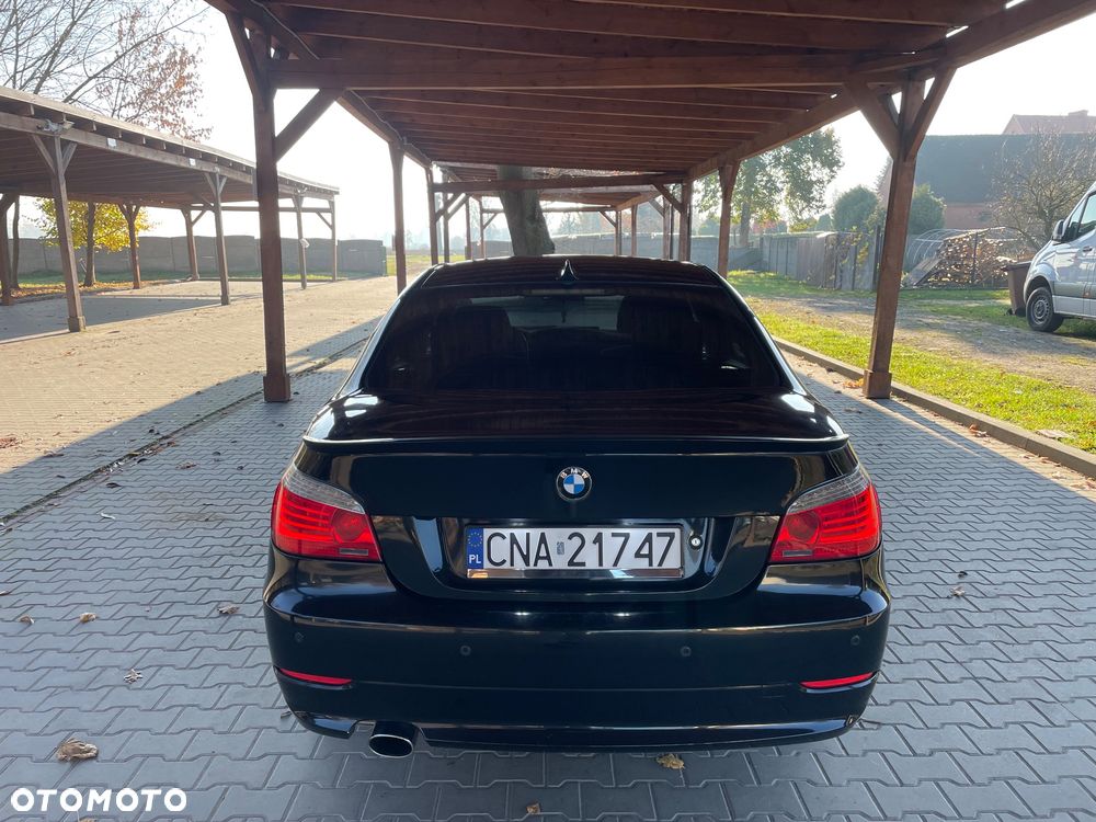 BMW Seria 5 520d - 35