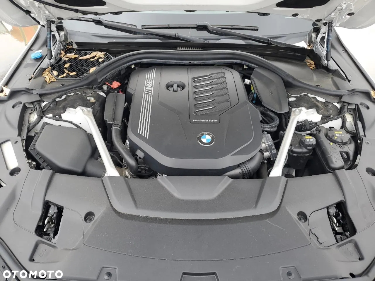 BMW Seria 7 740i - 11