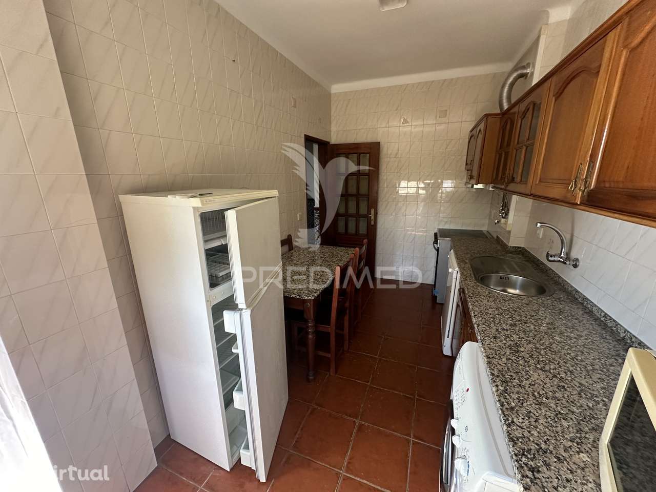 T2 com duas varandas Stª Antônio da Charneca/Barreiro - Grande imagem: 3/14