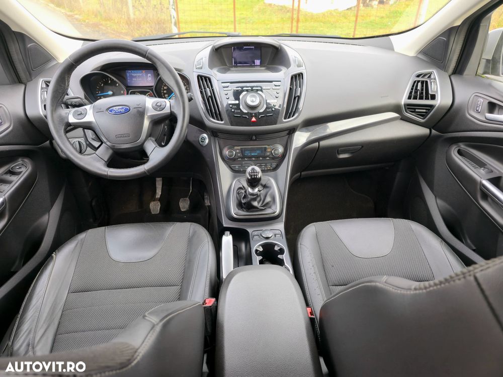 Ford Kuga 2.0 TDCi 2x4 SYNC - 5