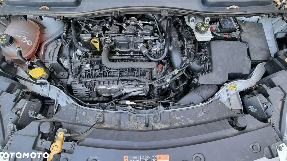 Ford Kuga - 11