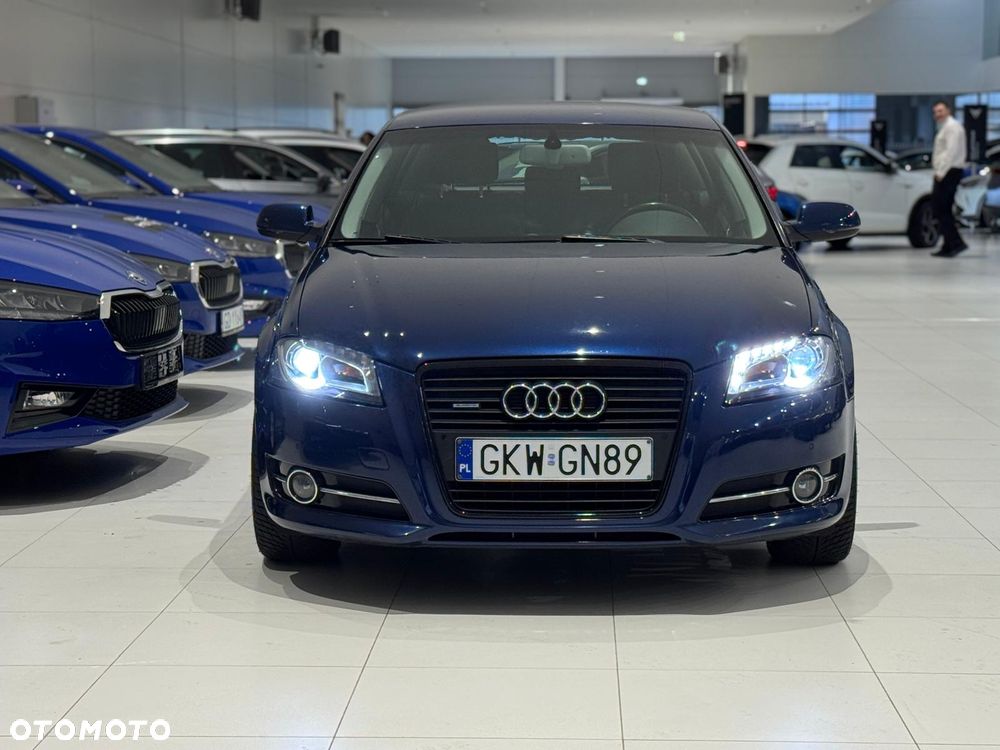 Audi A3 Sportback 2.0 TDI DPF Quattro Ambition - 8
