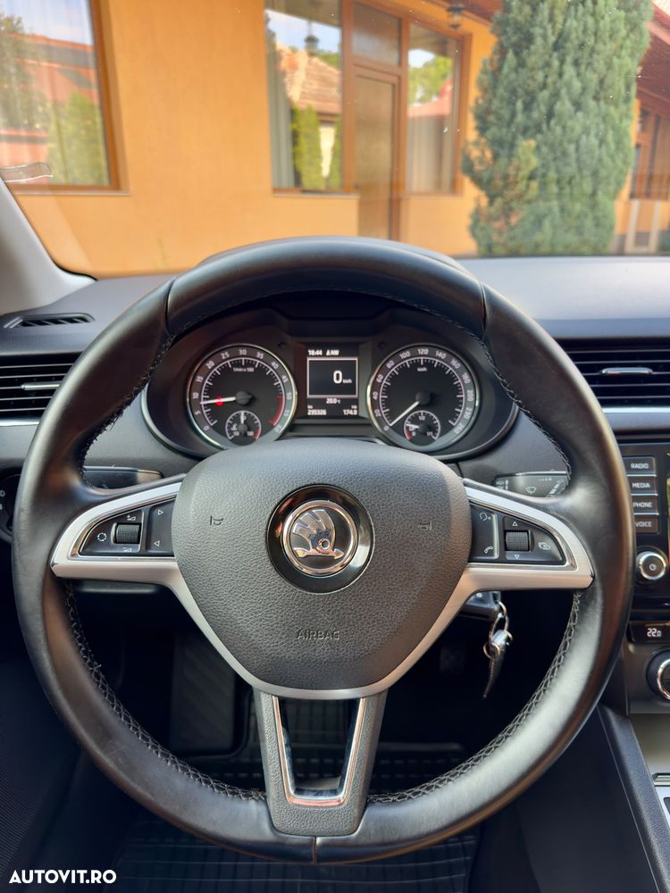 SKODA Octavia 2015 — imagine 12
