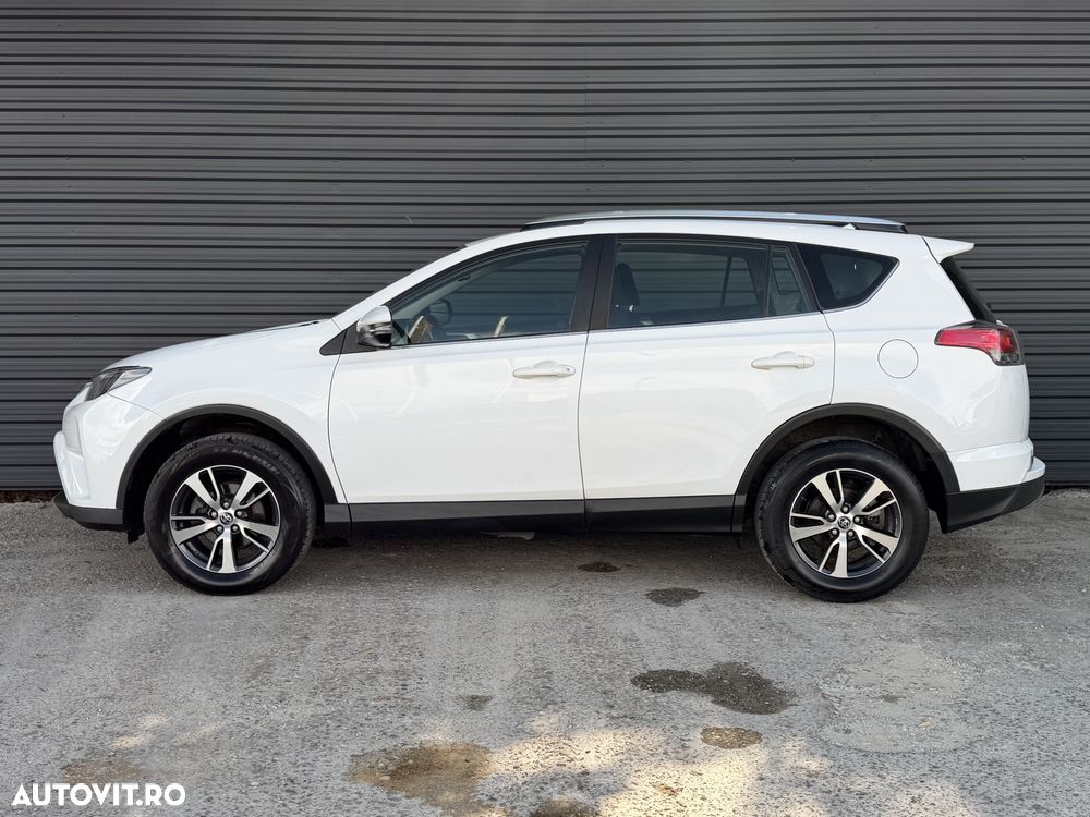 Toyota RAV4 2.0 D-4D 4x2 Start-Stop Edition-S - 30