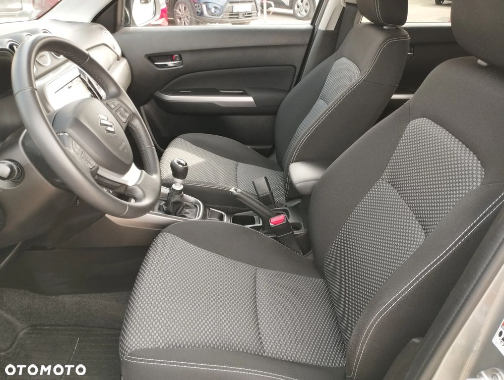 Suzuki Vitara 1.4 Boosterjet SHVS Premium 2WD - 16