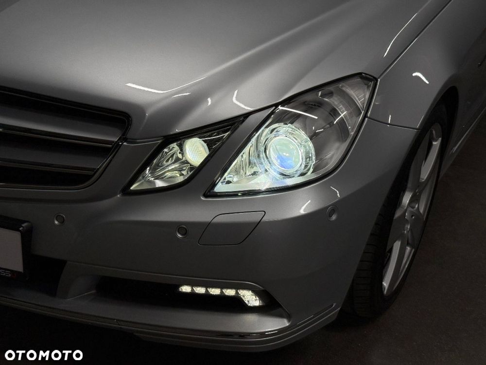 Mercedes-Benz Klasa E 250 CGI BlueEFFICIENCY Automatik Avantgarde - 31