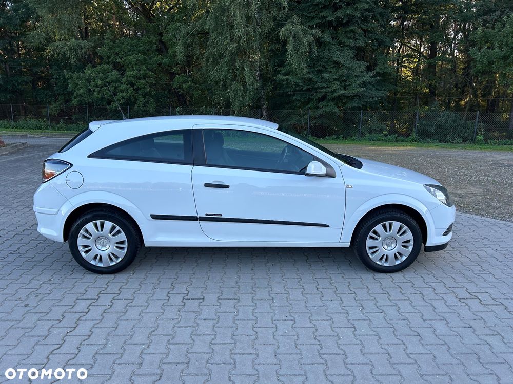 Opel Astra - 1