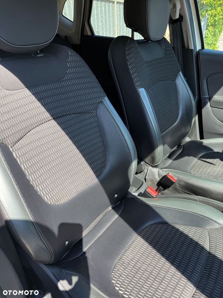 Renault Captur ENERGY TCe 120 EDC LIMITED - 9