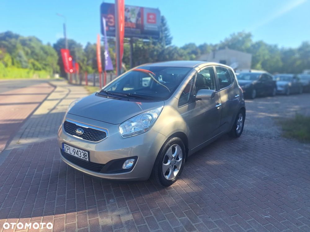 Kia Venga - 4