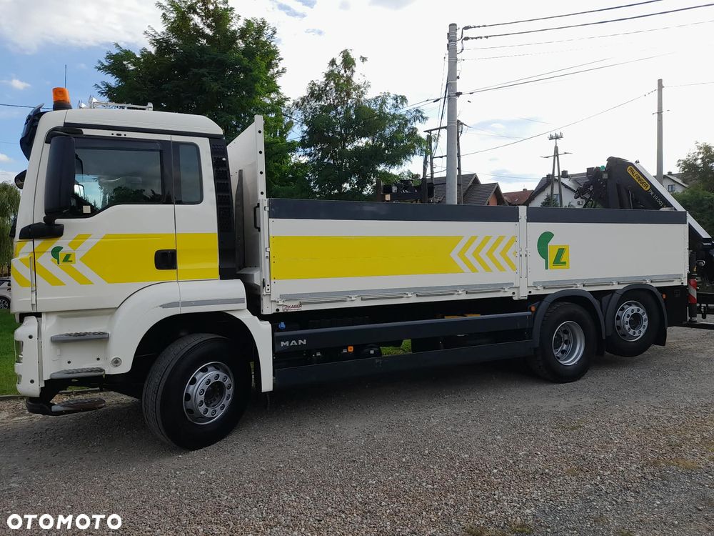MAN TGS 26.400 6x2 oś skrętna/podnoszona HDS dzwig żuraw PALFINGER pk 19001 SLD5 SKŁADANY W " Z" 5x wysuw hydrauliczny + ROTATOR + CHWYTAK PALET + RADIO// FUL SERWIS W ASO MAN!!!! POTWIERDZONY Niski przebieg 313tys km!!!! - 10