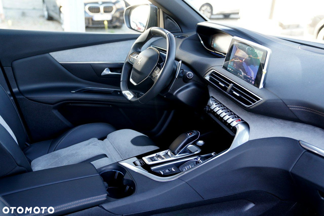 Peugeot 3008 - 25