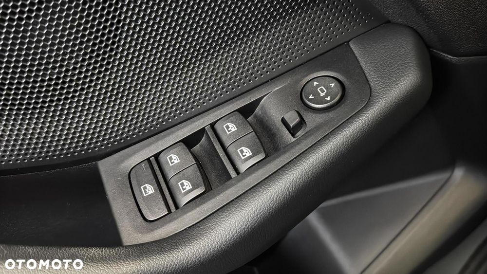 BMW Seria 1 118i Advantage - 31