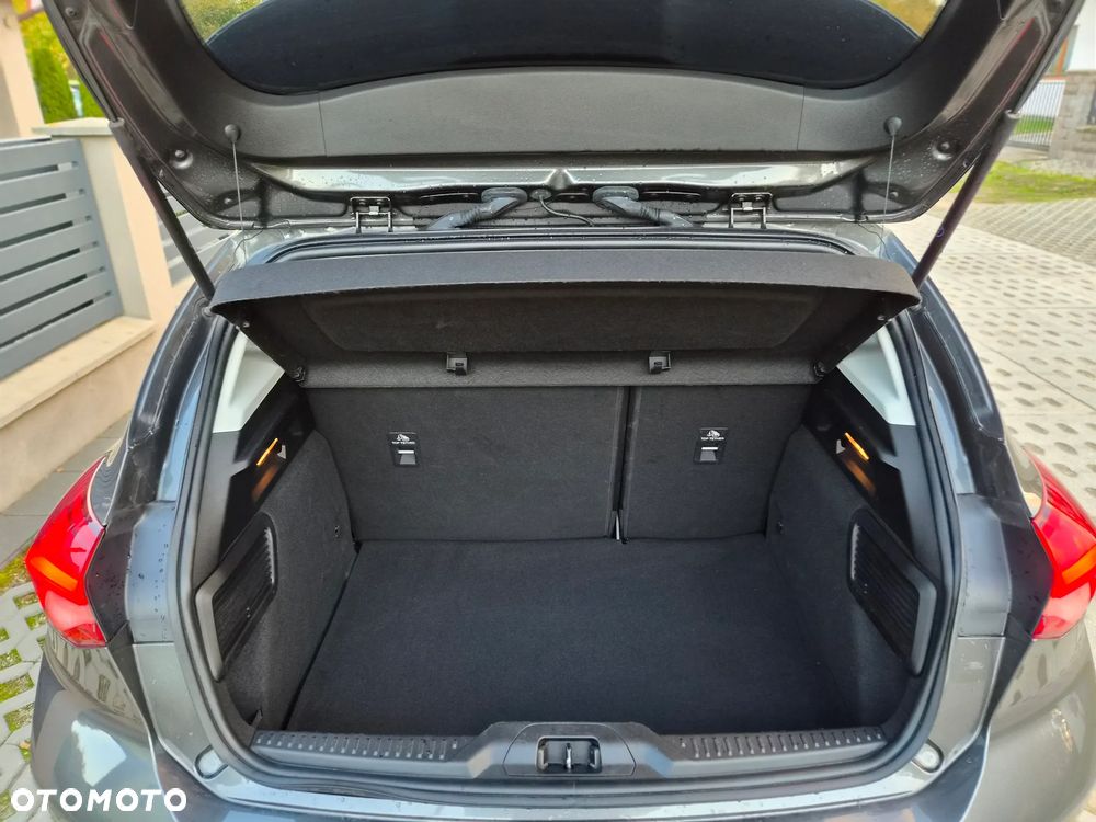 Ford Focus 1.5 EcoBlue Start-Stopp-System ACTIVE STYLE - 10