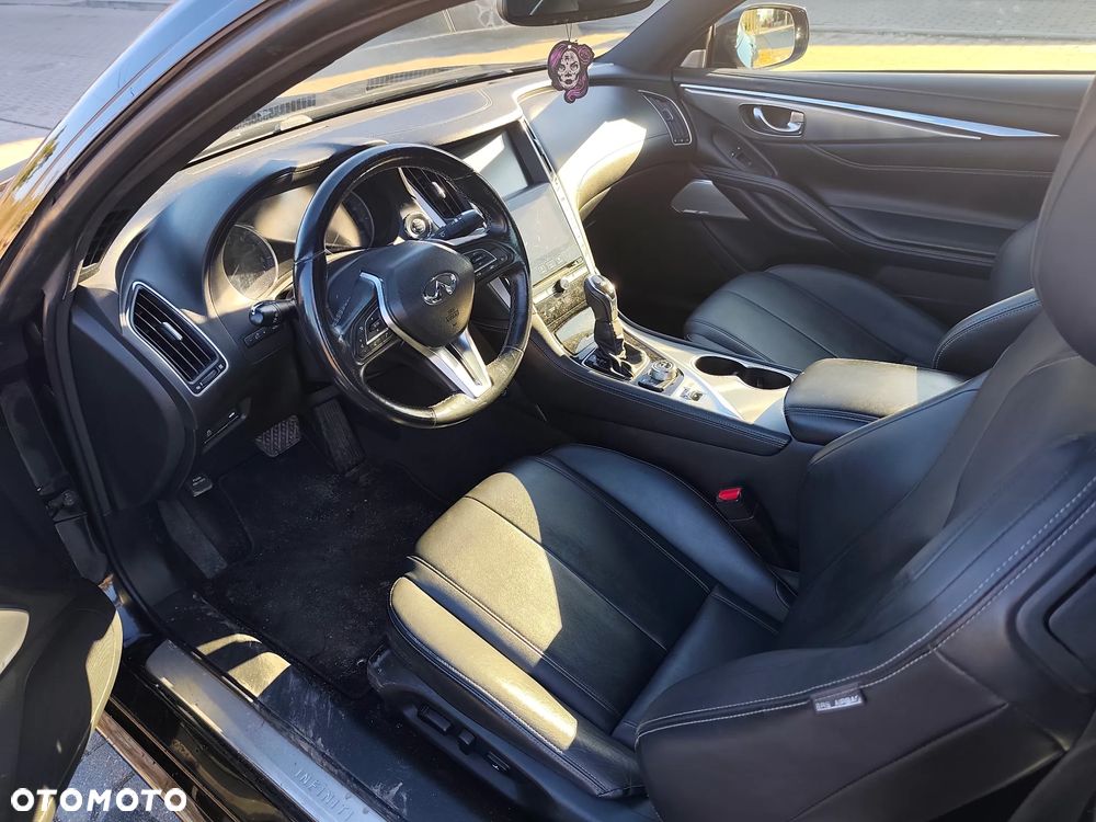 Infiniti Q60 - 9