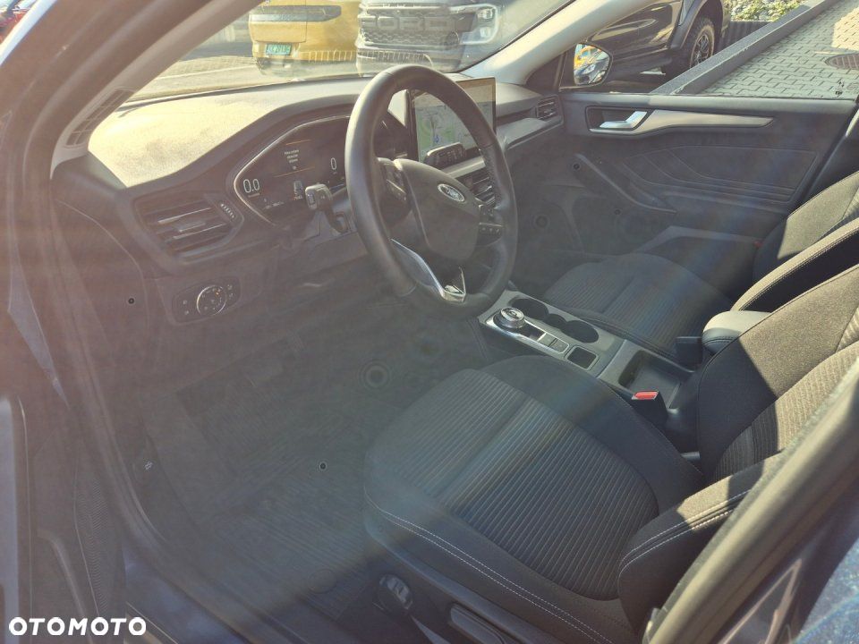 Ford Focus - 13