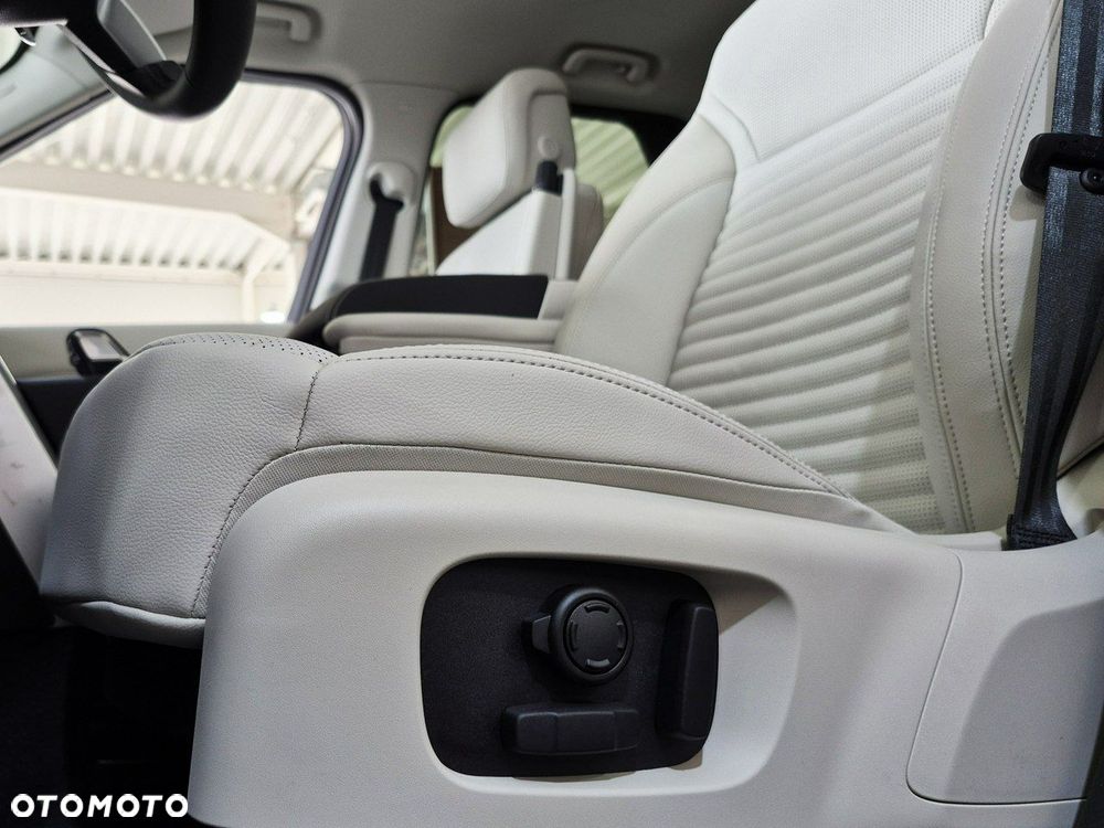 Land Rover Discovery - 22