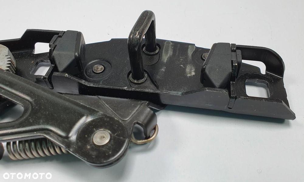 ZAMEK KLAPY BAGAŻNIKA TYŁ FORD FOCUS MK2 6N411L404B - 2