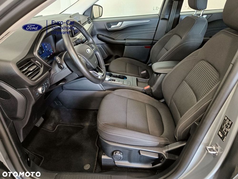 Ford Kuga - 11