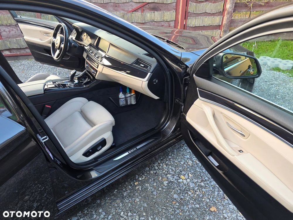 BMW Seria 5 530d - 13