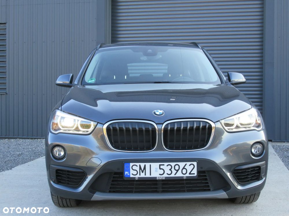 BMW X1 sDrive18i GPF - 12