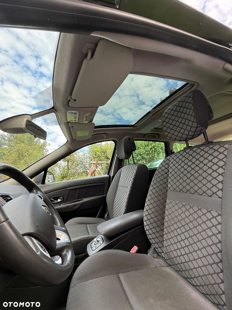 Renault Scenic - 9