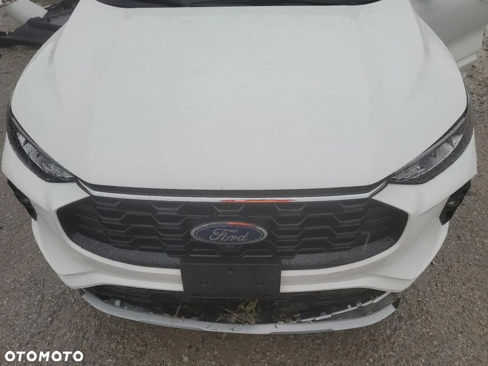 Ford Kuga - 4
