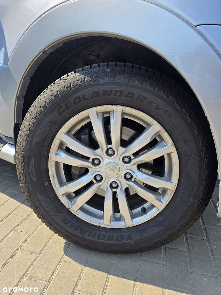 Mitsubishi Pajero 3.2 DID Instyle EU6 - 9