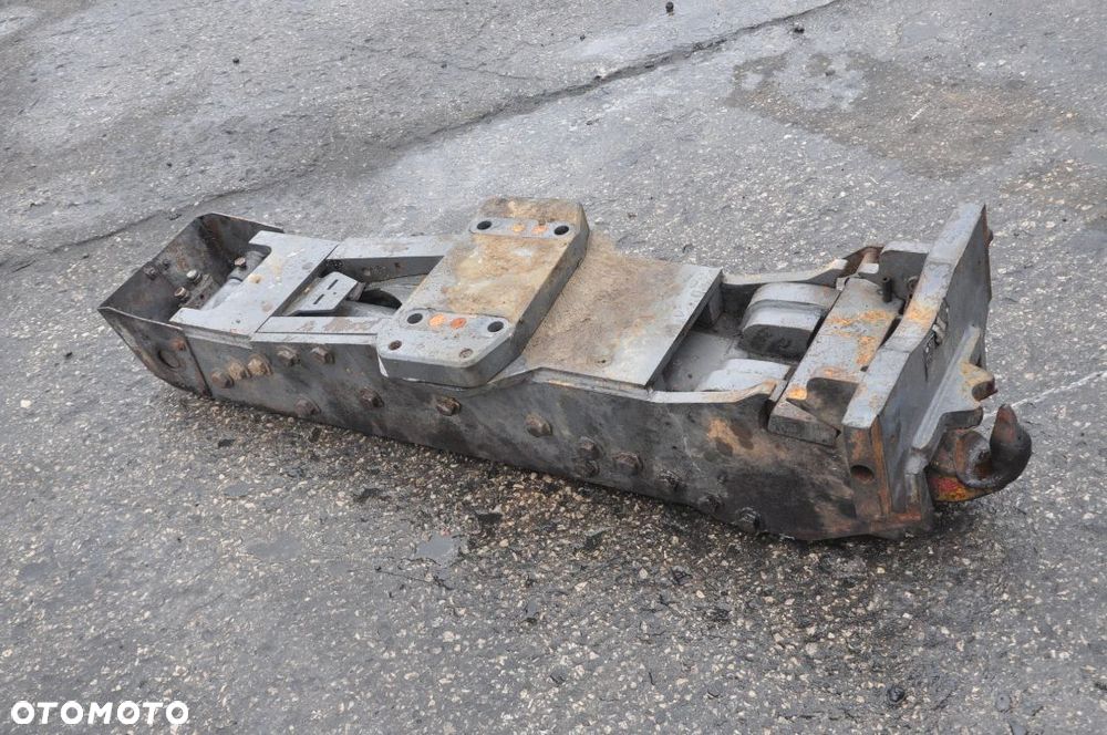 ZACZEP FENDT 724 - 2