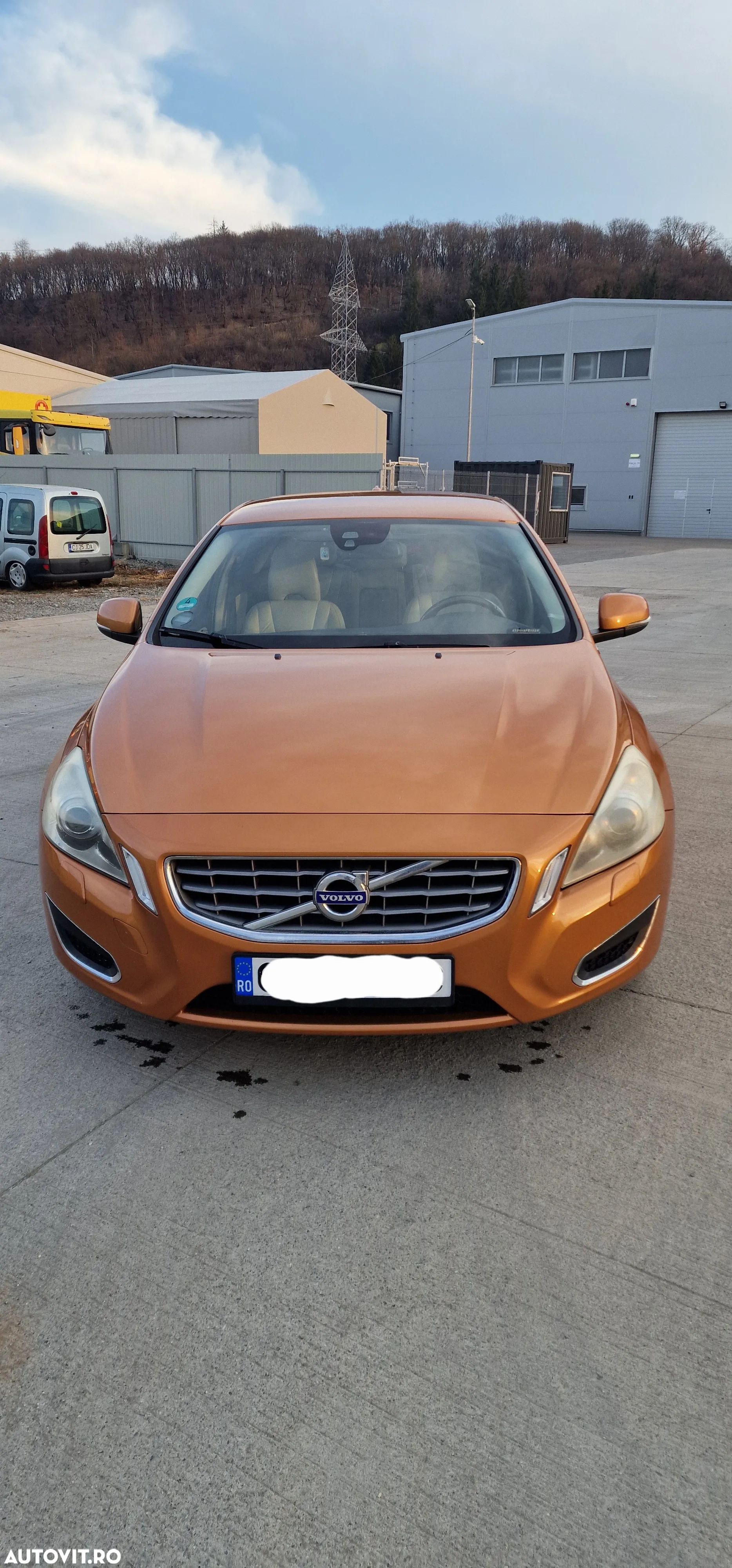 Volvo S60 - 1