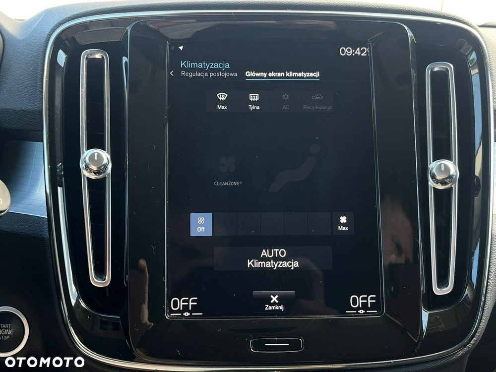 Volvo XC 40 - 28
