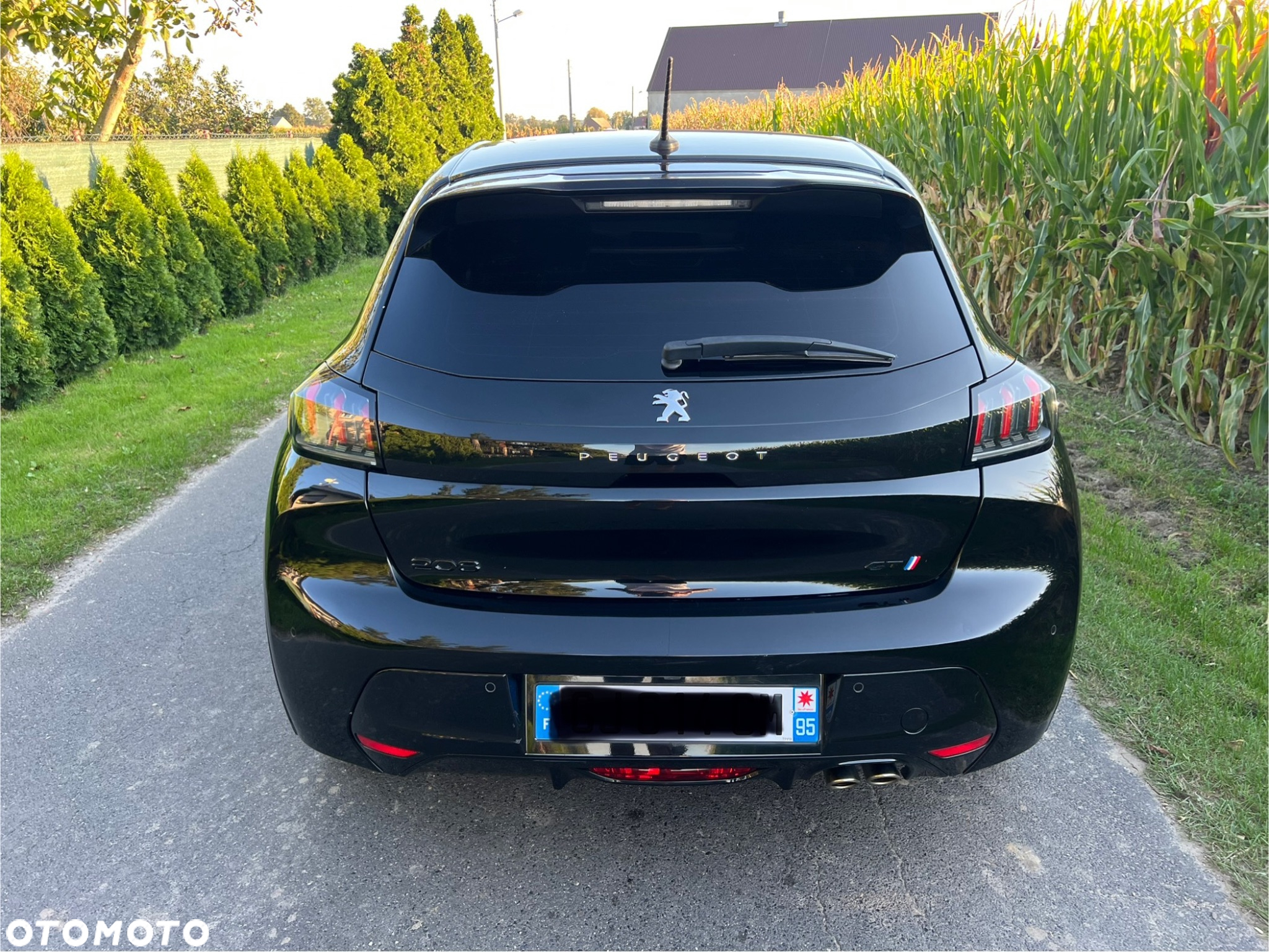 Peugeot 208 1.2 PureTech GT S&S EAT8 - 6