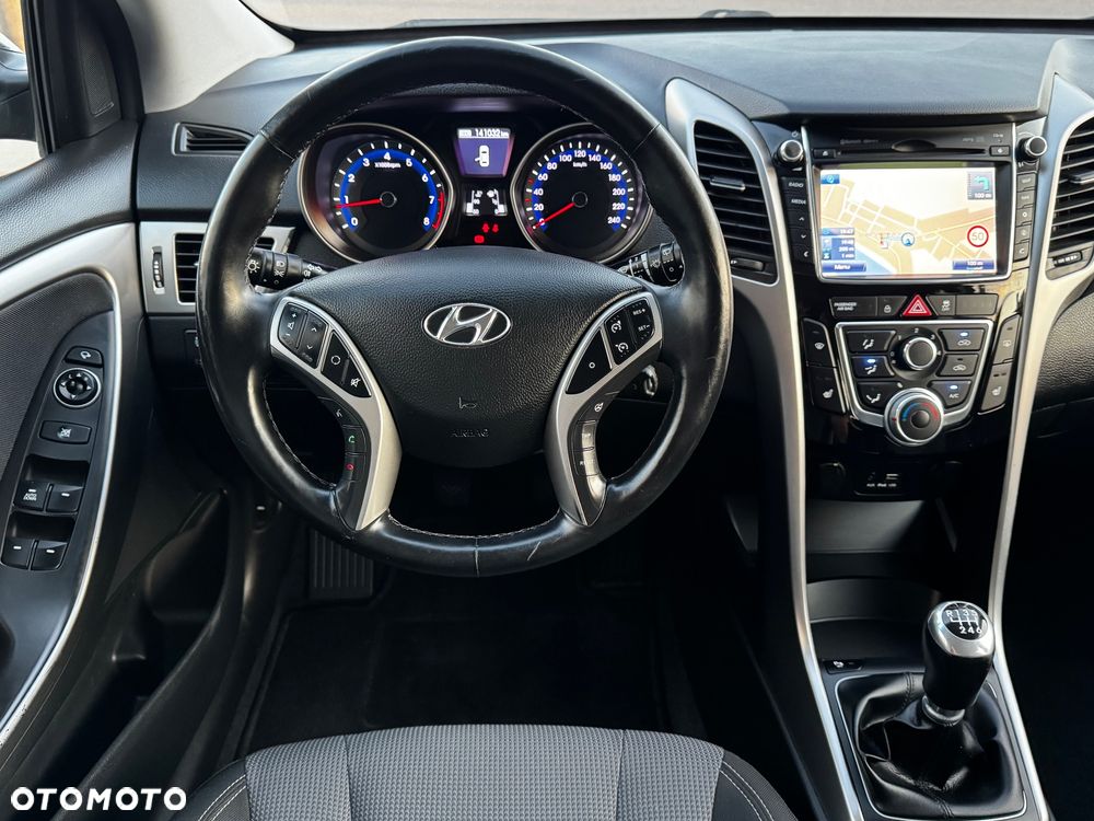 Hyundai i30 1.4 Passion Plus - 36