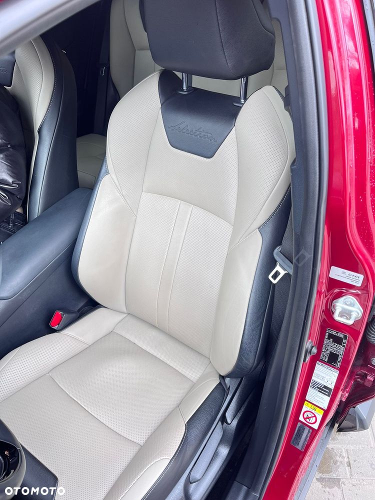 Toyota C-HR 1.8 Hybrid Selection - 16