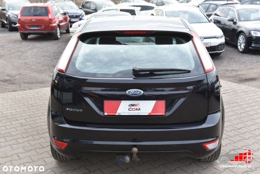 Ford Focus 1.4 Trend - 9