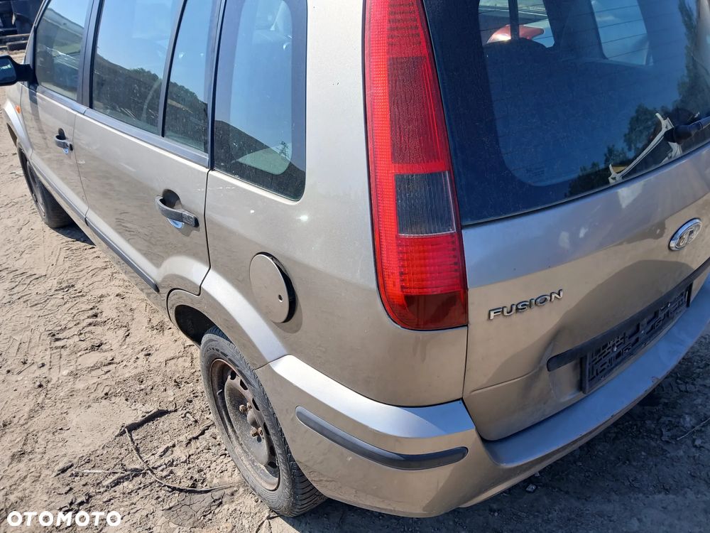 FORD FUSION 02 silnik 1.4 16V DURATEC skrzynia IB5 napęd sanki belka wahacz wahacze zacisk zaciski - 2