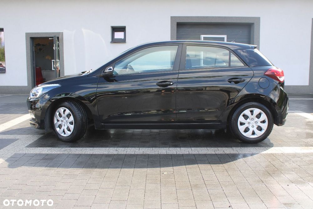 Hyundai i20 - 3