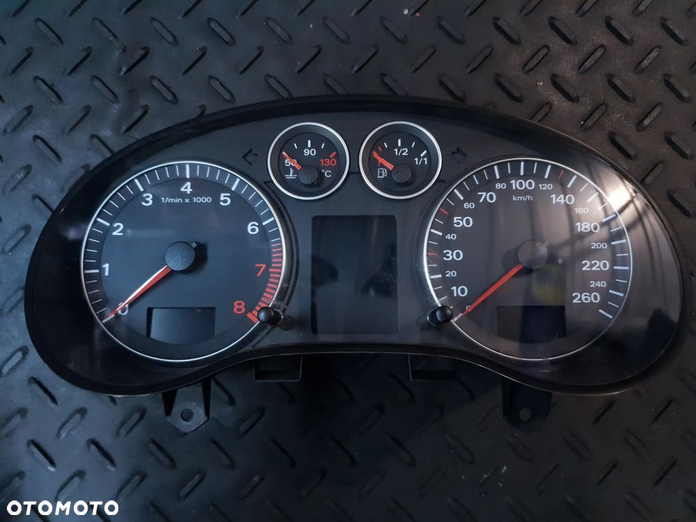 AUDI A3 8P 1.6B LICZNIK 8P0920930J WERSJA EUROPEJSKA - 1