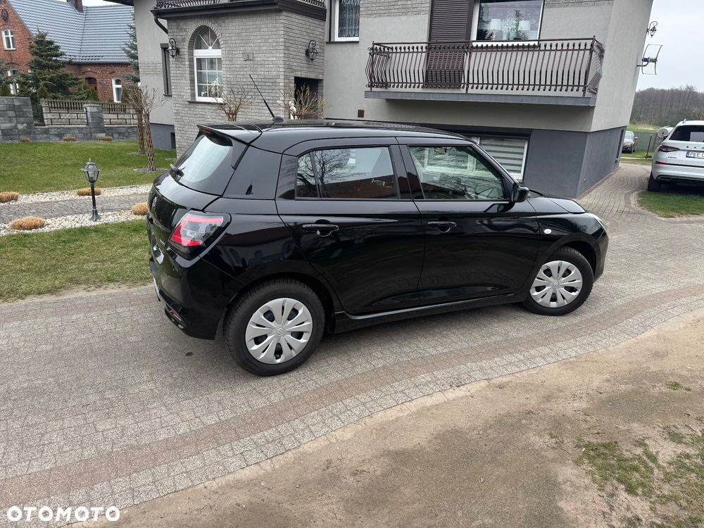 Suzuki Swift 1.2 Dualjet Hybrid MT Club - 10