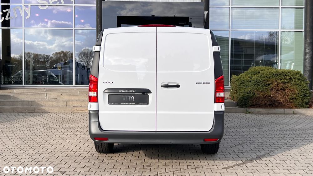 Mercedes-Benz Vito - 10