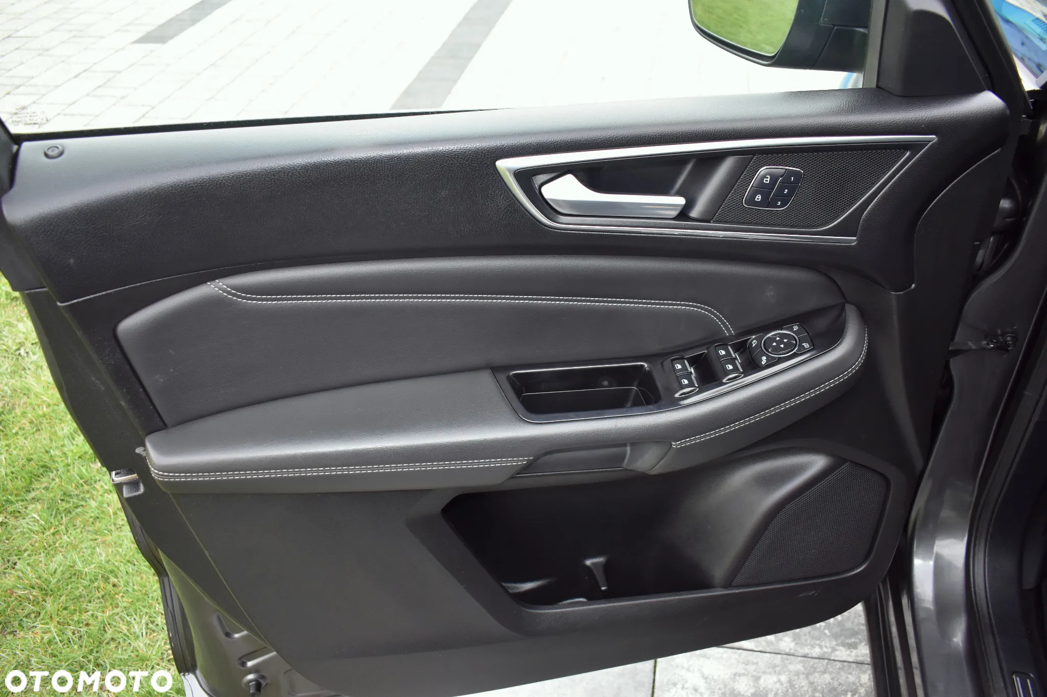 Ford S-Max 2.0 TDCi Titanium PowerShift - 22