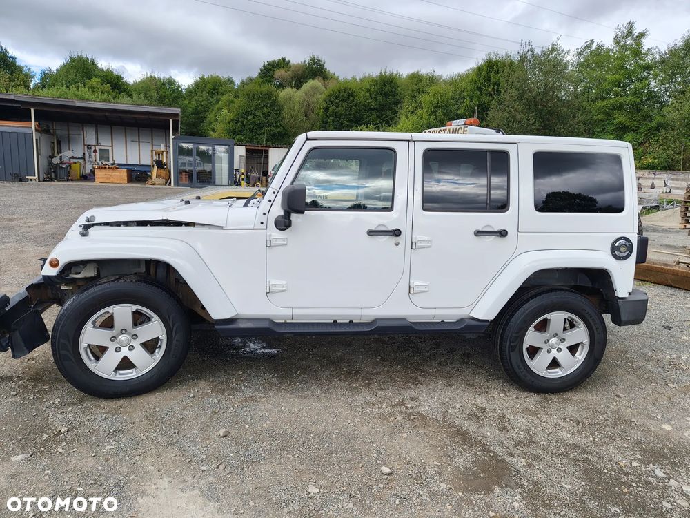 Jeep Wrangler Unlimited 2.8 CRD DPF Sport - 4