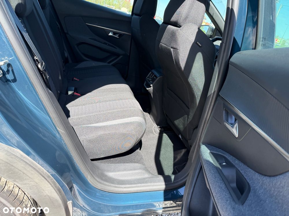 Peugeot 3008 1.2 PureTech Active Pack S&S EAT8 - 21