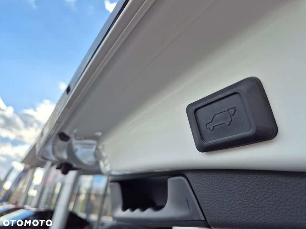 Toyota RAV4 2.5 Hybrid Comfort 4x2 - 24