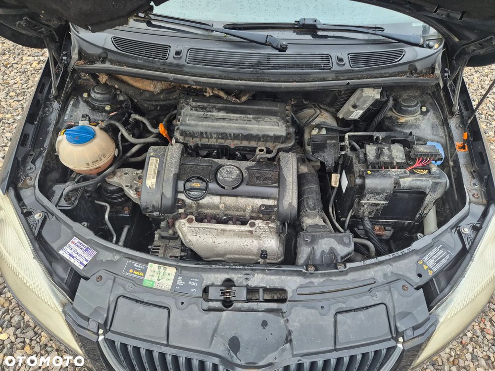 Skoda Roomster 1.4 16V Comfort - 9