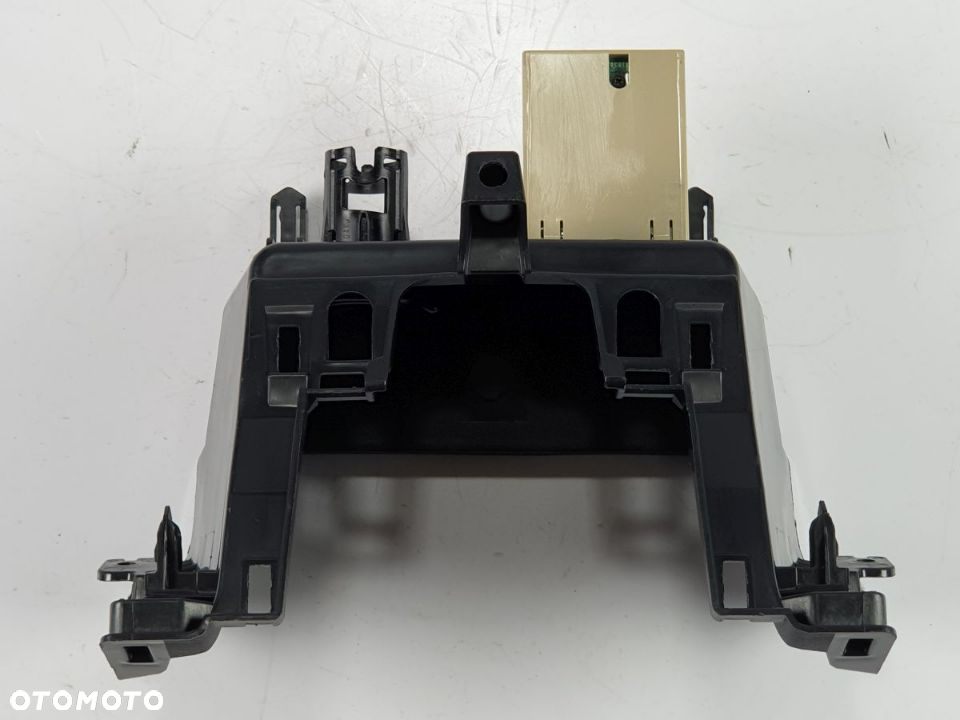 SUBARU FORESTER V 19 22r Gniazdo USB Zapalniczki 2.0 e BOXER - 7