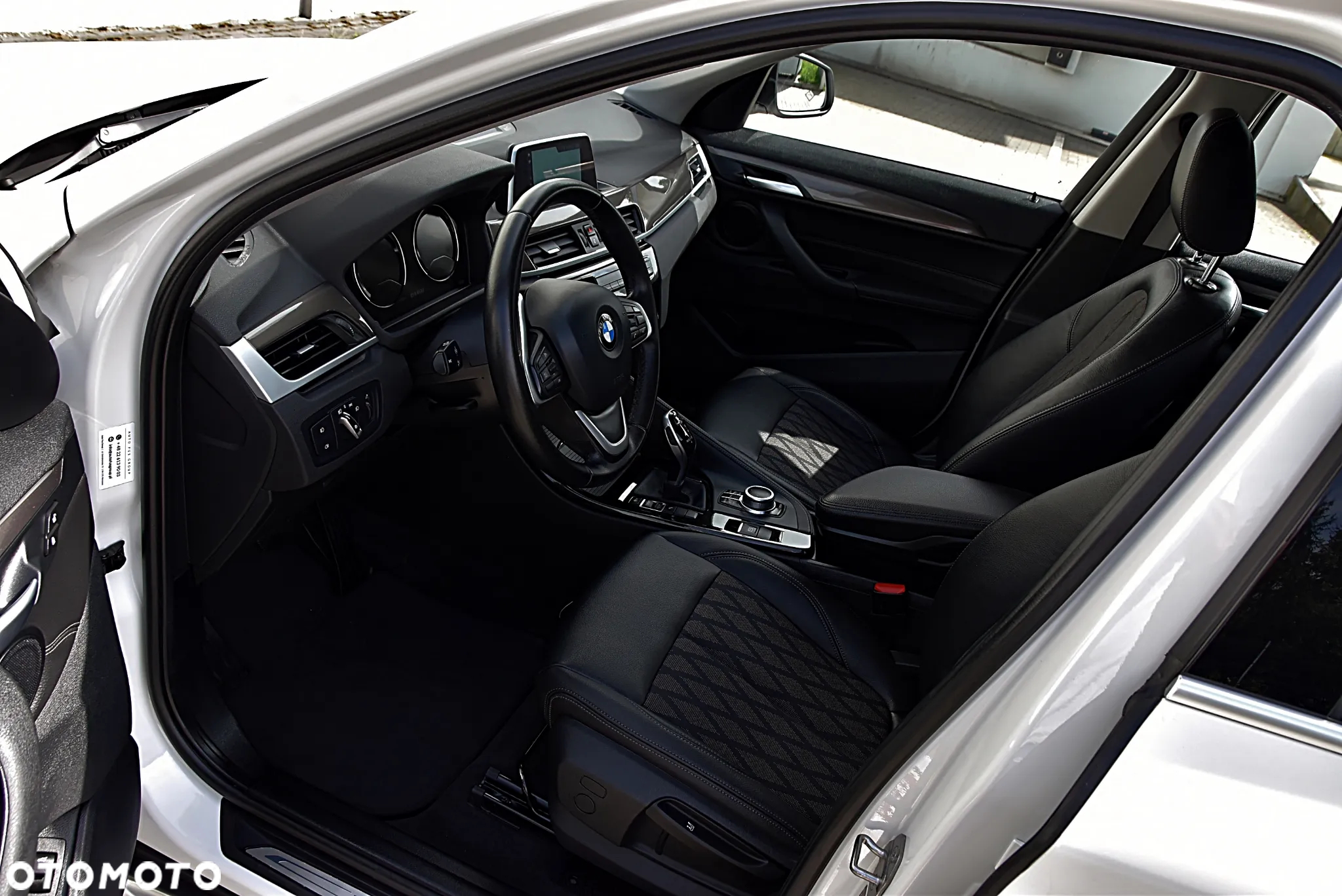 BMW X1 sDrive18i GPF xLine - 14