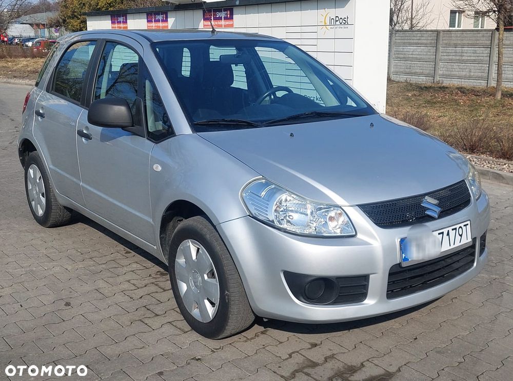 Suzuki SX4 1.5 - 7